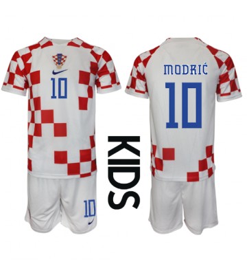 Kroatien Luka Modric #10 Hjemmebanesæt Børn VM 2022 Kort ærmer (+ korte bukser)